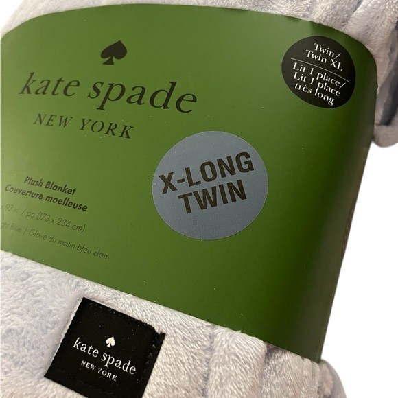Kate Spade Soft Plush Blanket - light blue - X-Long Twin Size - New - Picture 2 of 2